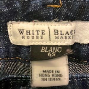 Women dark blue jeans black|white size 6s verrrryyyyy good condition